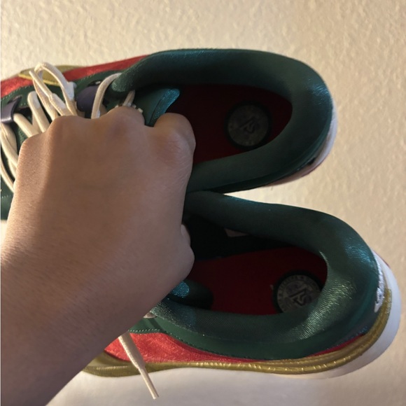 Nike Air shoes - Picture 4 of 6